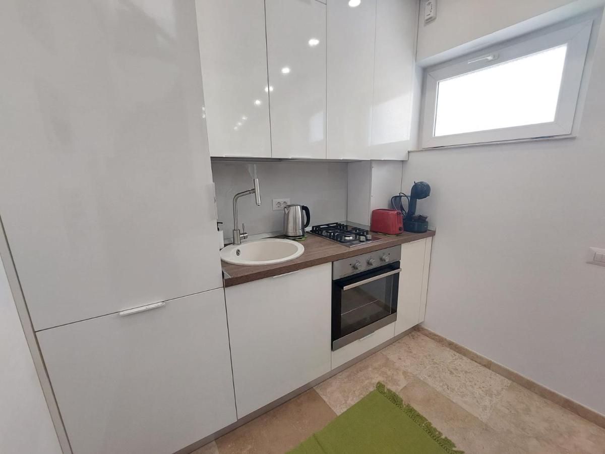 Sweet Dreams Suites Lovely Duplex Universitate Букурещ Екстериор снимка