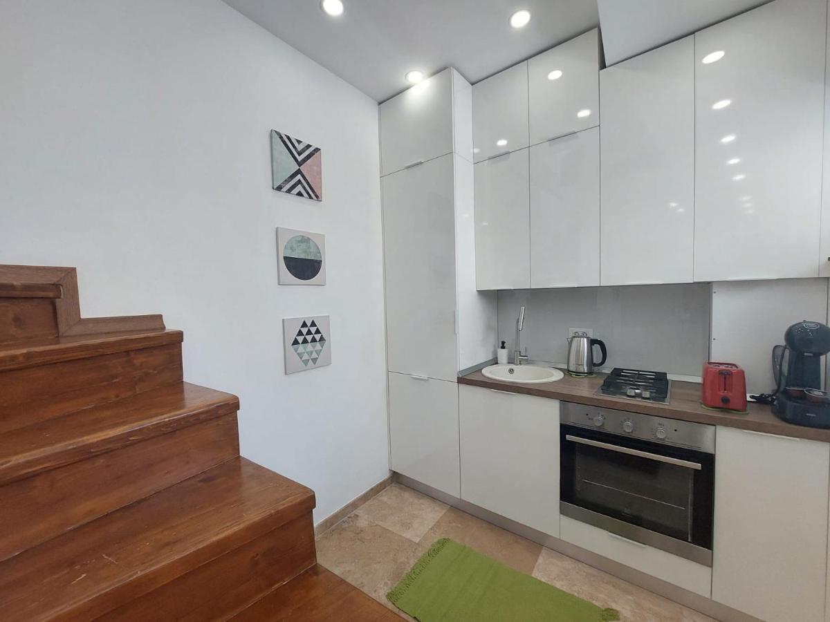 Sweet Dreams Suites Lovely Duplex Universitate Букурещ Екстериор снимка