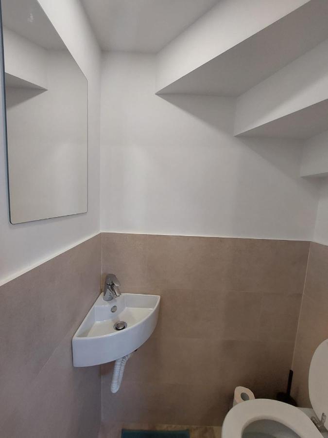 Sweet Dreams Suites Lovely Duplex Universitate Букурещ Екстериор снимка