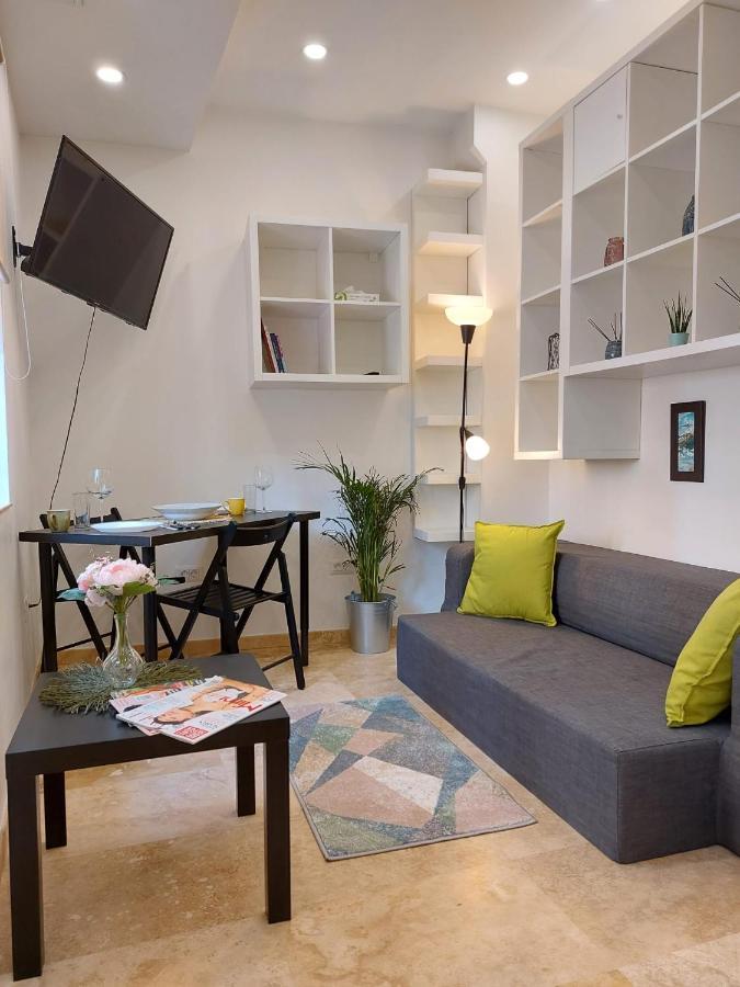 Sweet Dreams Suites Lovely Duplex Universitate Букурещ Екстериор снимка